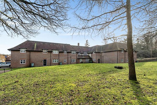 23 Frenchlands Gate, East Horsley